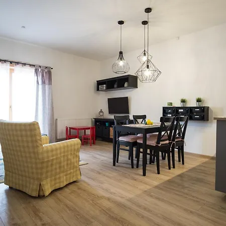 Apartment Lala I Bialy Mis